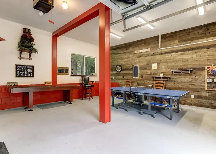 Serenity Woods - Game Room & More