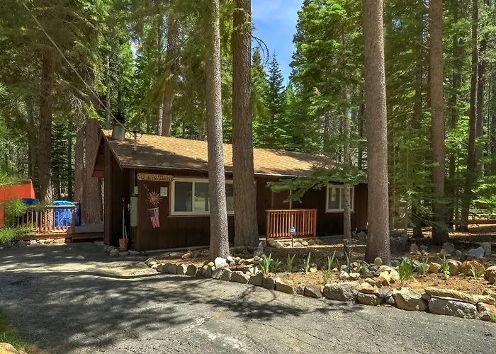 Coziness Cabin - Cute Little Cabin In The Tahoe Woods